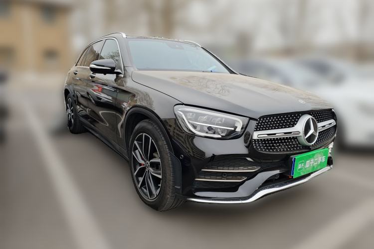 Used Mercedes-Benz GLC 2020 GLC 300 L 4MATIC Dynamic Edition Front Right 45 Deg