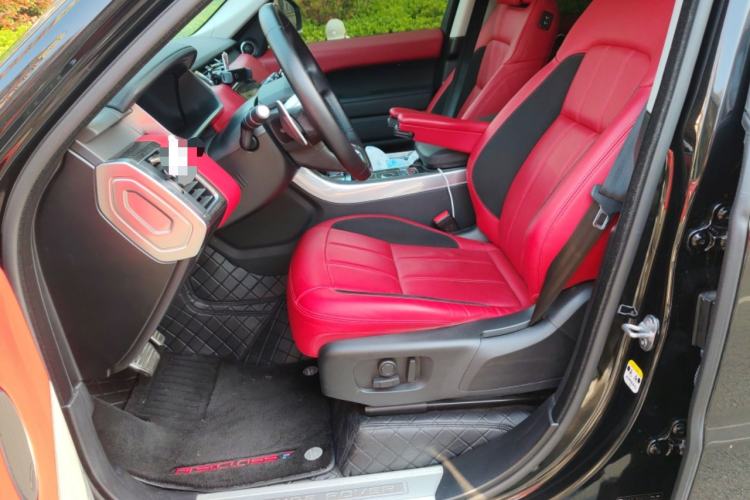 Used Land Rover Range Sport 2022 3.0 L6 YAO Black Edition
