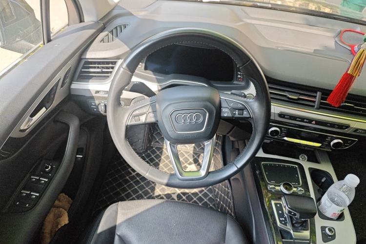 Used Audi Q7 
