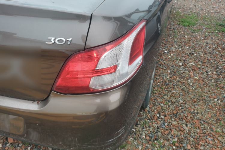 Used Peugeot 301 2014 1.6L Manual Comfort Edition