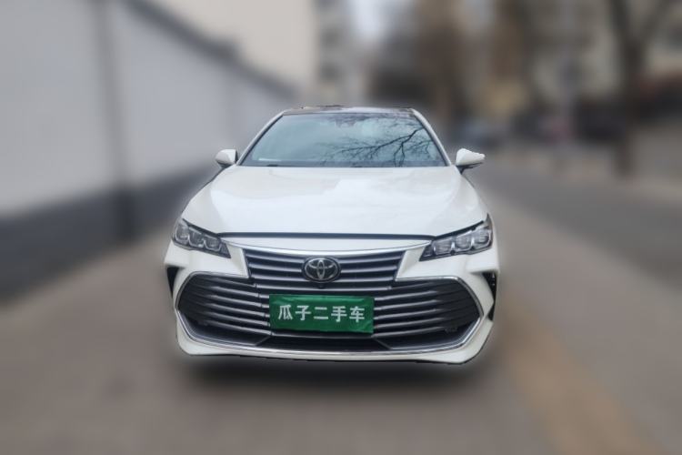 Used Toyota Avalon 2019 2.5L Touring Premium Version China VI Standard Front