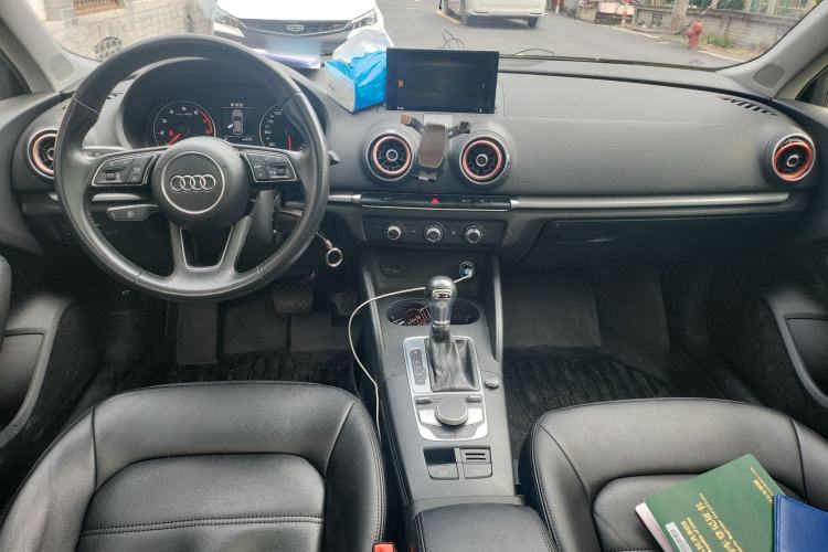 Used Audi A3 2020 Restyled Sportback 35 TFSI Entry-Level China VI Emission Standard
