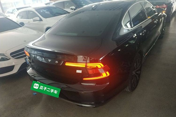 Used Volvo S90 New Energy 2021 T8 eDrive Hybrid Zhiyi Luxury Edition
