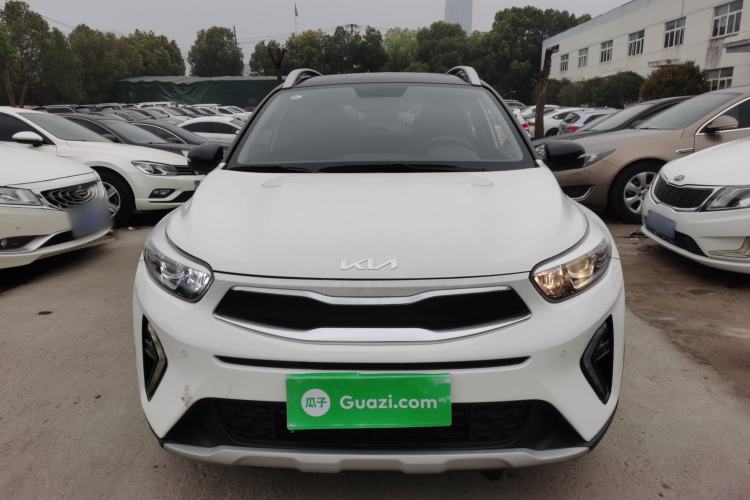 Used Kia kx1 Stonic 2021 1.4L CVT Sunroof Model