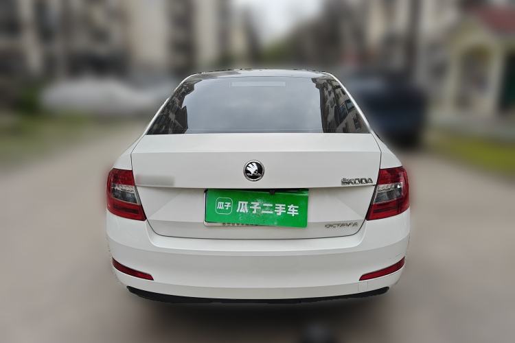 Used Skoda Octavia 2015 1.6L Automatic Yijie Edition