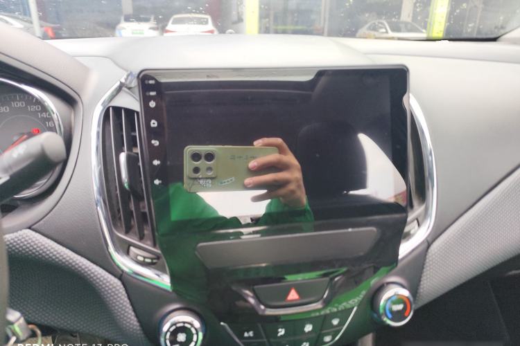 Used Chevrolet Cruze 2017 1.5L Automatic Pioneer Sunroof Edition