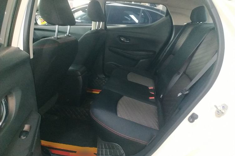 Used Nissan Lannia 2021 1.6L CVT Cool Edition Interior 4