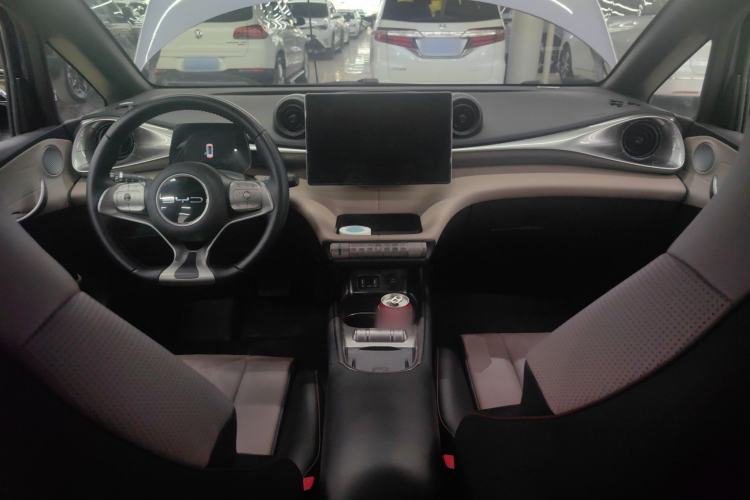 Used BYD Dolphin 2023 420 km Fashion Edition