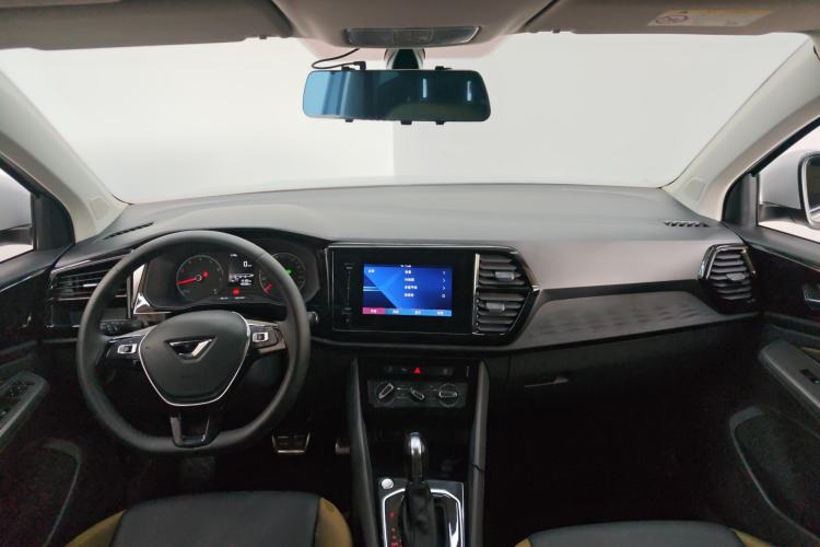 Used Jetta VS5 2019 280TSI Automatic Enjoyment Model
