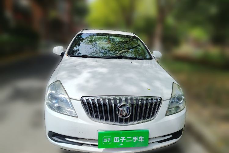 Used Buick Excelle 2015 1.5L Automatic Classic Model
