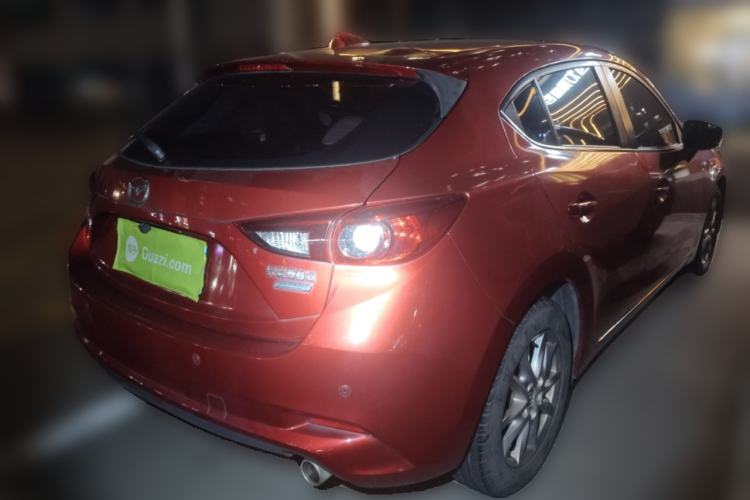 Used Mazda 3 Axela 2017 Hatchback 1.5L Automatic Comfort Model Emission Standard China V
