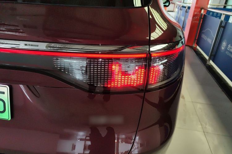 Used Hima AITO M8 2025 Extended-Range Ultra Version 53.4 kWh 5-Seater Edition