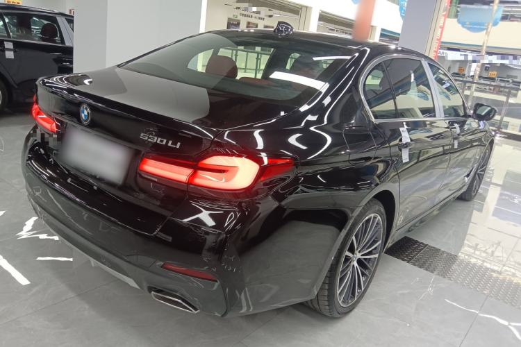 Used BMW 5 Series 2022 Restyled 530Li Leading Edition M Sport Package