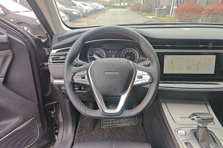 Used CHANGAN OSHAN X7 2020 1.5T Automatic Luxury Model Steering Wheel