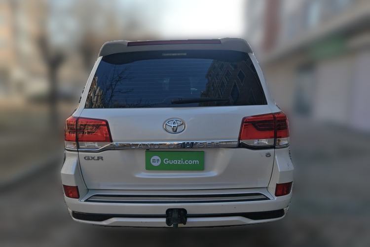 Used Toyota Land Cruiser 