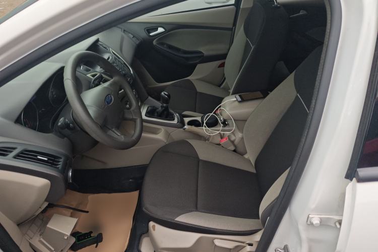 Used Ford Focus 2012 Sedan 1.6L Manual Comfort Model