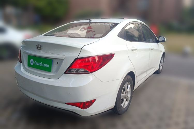 Used Hyundai Verna (older generation) 2016 1.4L Manual Smart GLS Trim
