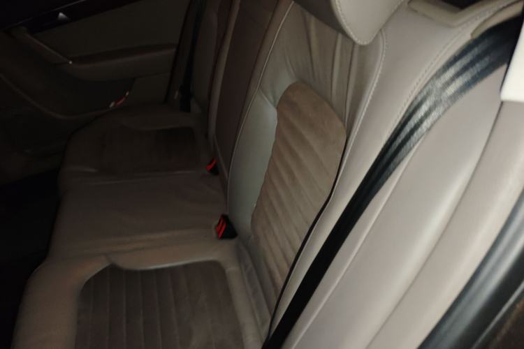 Used Volkswagen Magotan 2015 1.8TSI Prestige Model
