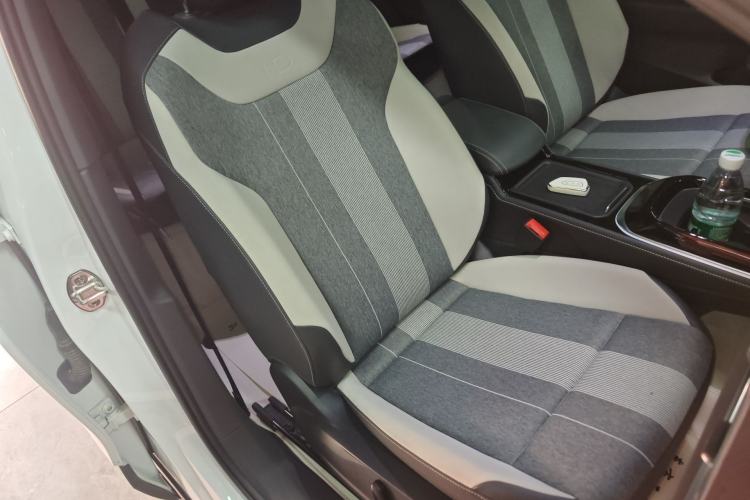 Used Volkswagen ID.4 CROZZ 2024 Pure Edition Limited Edition Right Front Seat