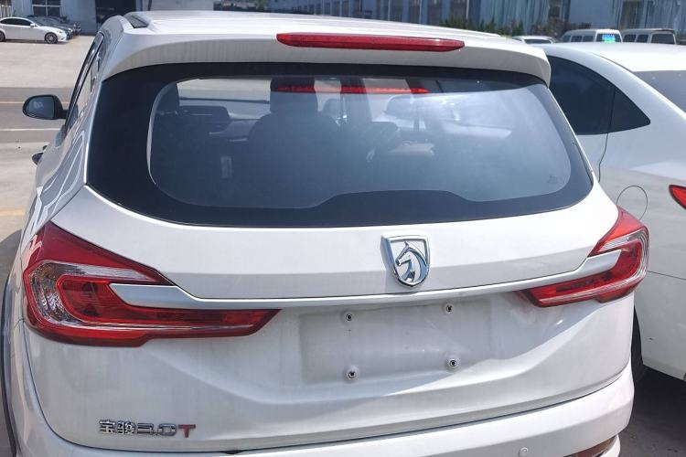 Used Baojun 310W 2020 1.5L Automatic Enjoyment Version China VI Emission Standard