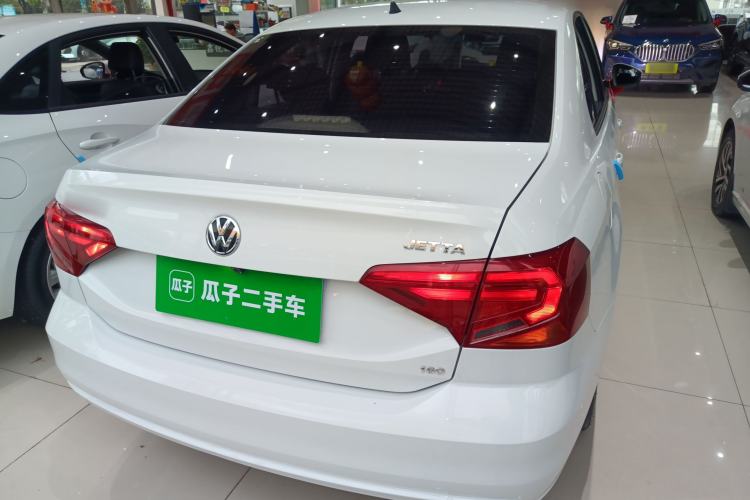 Used Volkswagen Jetta 2017 1.5L Automatic Fashion Model
