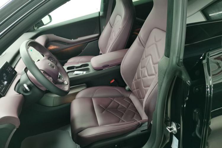 Used Nio ET5T 2024 75kWh Touring
