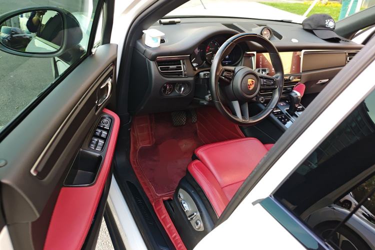 Used Porsche Macan 2023 Macan T 2.0T