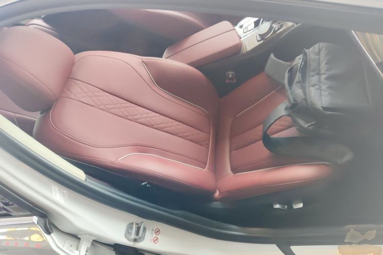 Used BMW 5 Series 2022 Second Facelift 530Li Leading Edition Luxury Package
