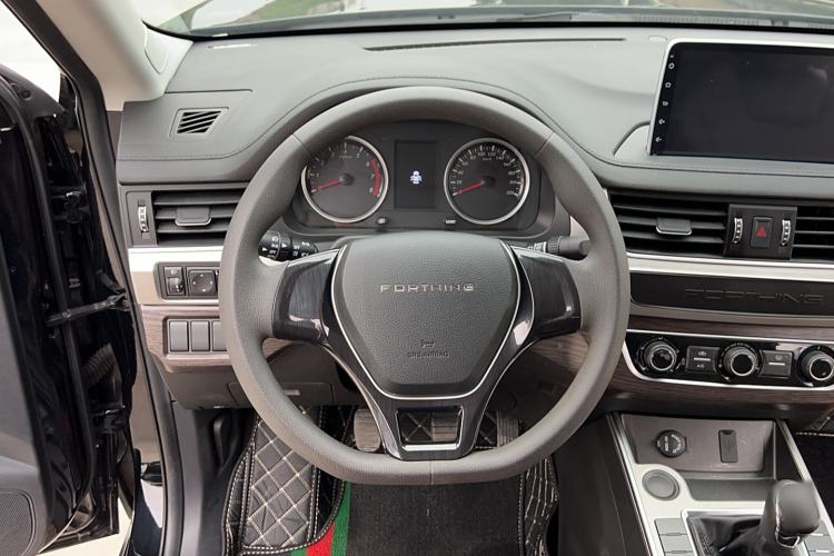 Used FORTHING T5 2022 Grand Edition 1.6L Manual Dream-Chasing Five-Seat Model