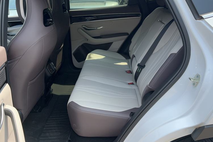 Used BYD Song PLUS New Energy 2025 DM-i Intelligent Driving 160KM Flagship Model
