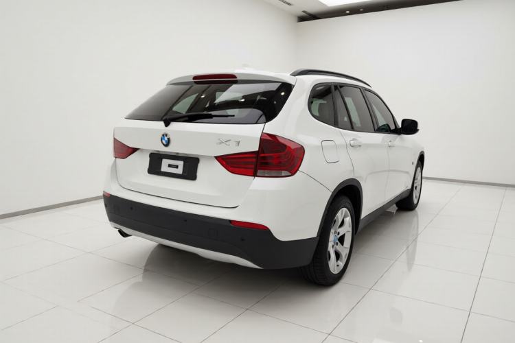 Used BMW X1 2012 sDrive18i Luxury Edition Rear Right 45 Deg