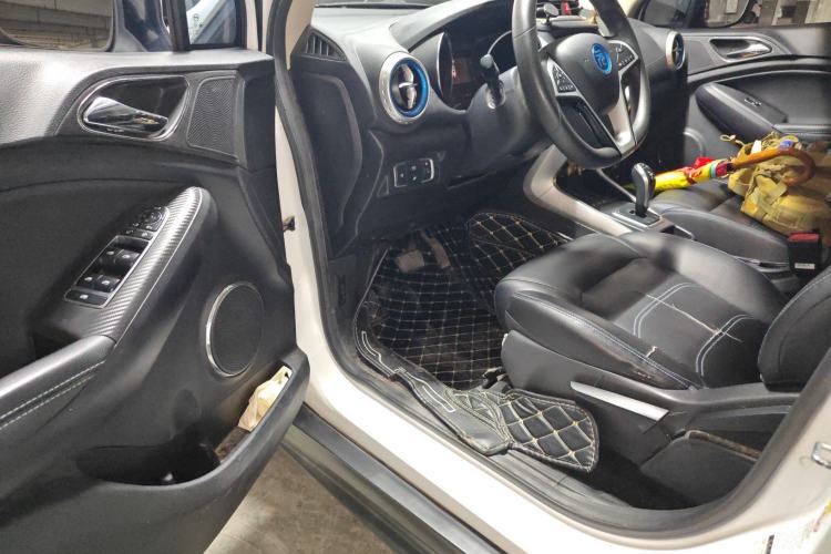 Used BYD Yuan New Energy 2018 EV360 Smart Connect Cool Edition Driver Seat