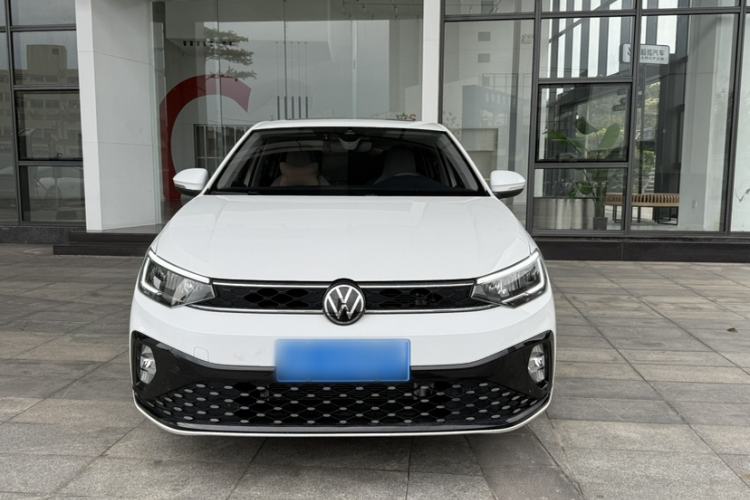 Used Volkswagen Lavida 2025 New Sharp 1.5L Outstanding New Vision Edition Exterior 4