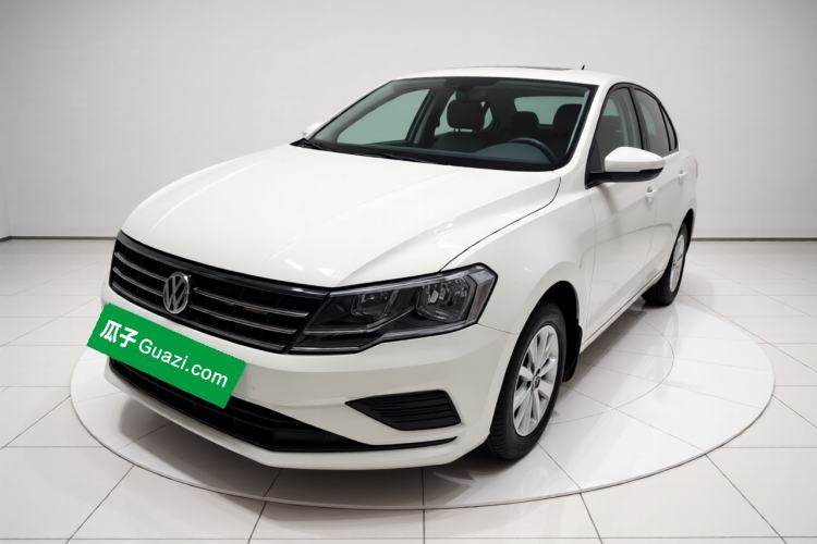 Used Volkswagen Jetta 2017 1.4L Manual Fashion Edition
