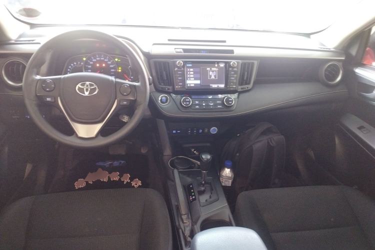 Used Toyota RAV4 2016 2.0L CVT Two-Wheel Drive Comfort Edition China V Standard