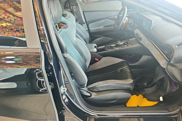 Used GAC Trumpchi EMPOW 2024 400T Automatic Yingbao R PRO Edition