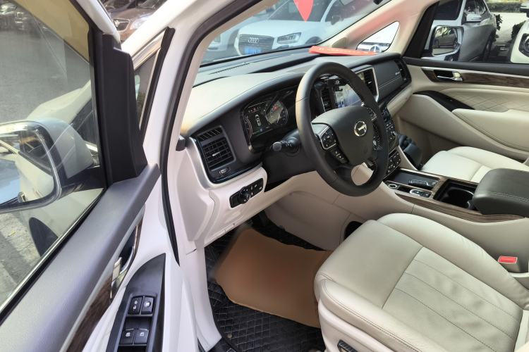 Used GAC Trumpchi M8 2018 320T Luxury Edition