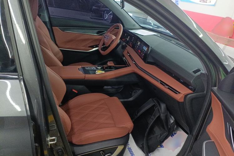 Used CHANGAN CS75 PLUS 2023 3rd Generation 1.5T Automatic Prestige Model Right Front Seat