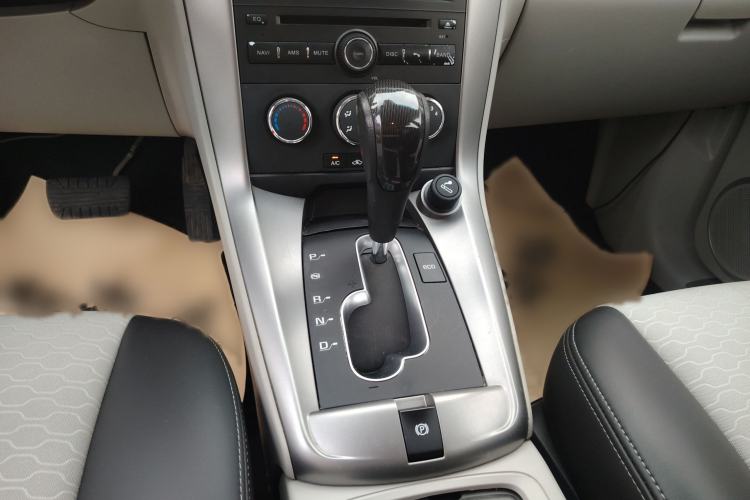 Used Chevrolet Captiva 2015 2.4L Two-Wheel Drive Urban Version 5 Seats