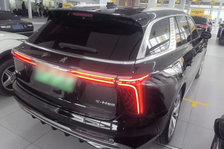 Used Hongqi E-HS9 2022 660 km Range Flagway Edition Six Seats Rear Right 45 Deg