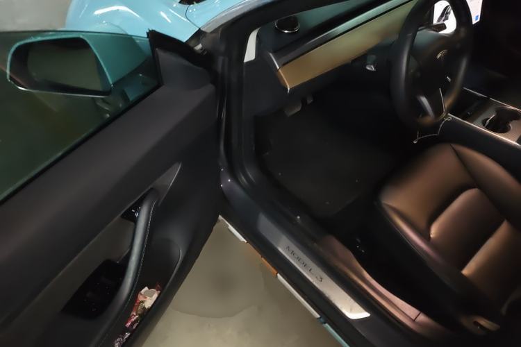 Used Tesla Model 3 2019 Standard Range Rear-Drive Upgraded Version
