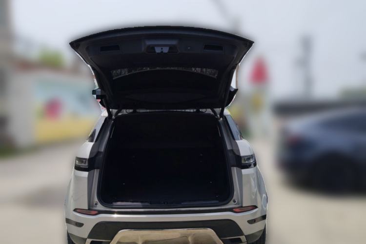 Used Land Rover Range Evoque 2023 Aurora L 249 PS Luxury Edition
