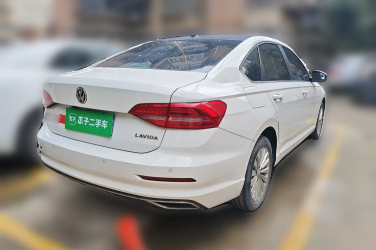 Used Volkswagen Lavida 2019 1.5L Automatic Comfort Edition China VI Standard Rear Right 45 Deg