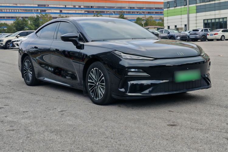 Used Geely Galaxy Galaxy 8 2025 130km EM-i Deluxe Edition