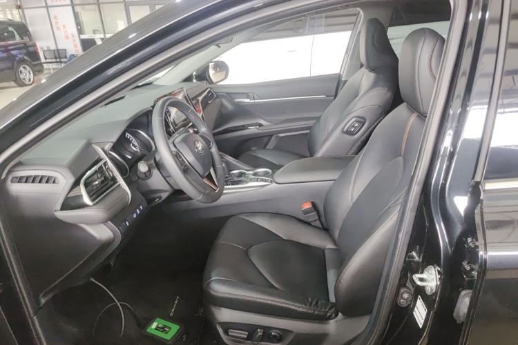 Used Toyota Camry 2023 2.0GVP Premier Edition Left Front Seat