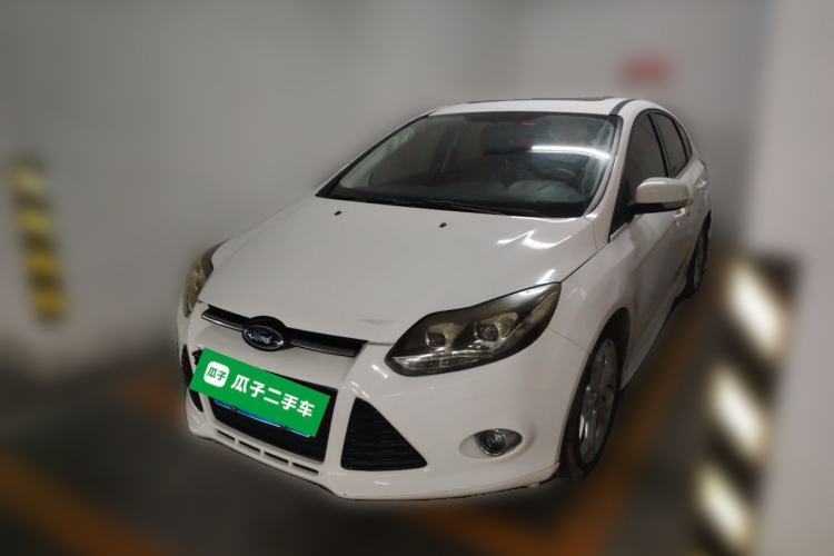 Used Ford Focus 2012 Hatchback 2.0L Automatic Luxury Sport Model