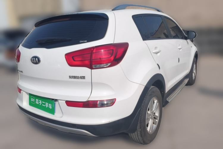 Used Kia Sportage R 2016 2.0L Manual Two-Wheel Drive GL Trim
