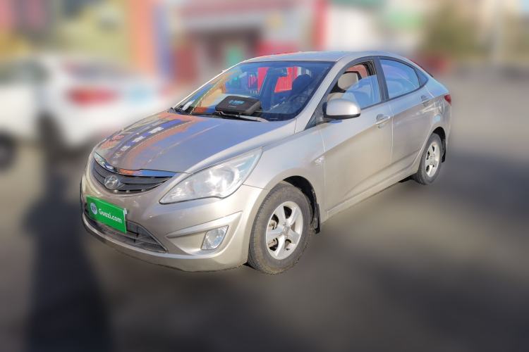 Used Hyundai Verna (older generation) 2010 Sedan 1.4L Manual Comfort GS