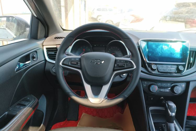 Used Chevrolet Monza 2020 Light Hybrid RS 330T Automatic Thrill Edition Steering Wheel