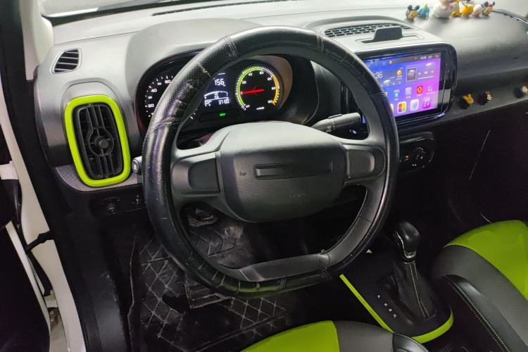 Used Roewe Clever 2021 302 km New Four-Seater Super-Efficient Version